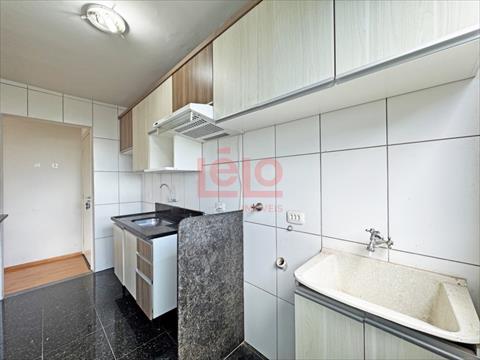 Apartamento para locacao no Vila Esperanca em Maringa com 71,74m² por R$ 1.400,00