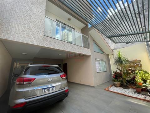 Sobrado para venda no Jardim Novo Horizonte em Maringa com 179m² por R$ 989.000,00