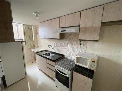 Apartamento para locacao no Zona 07 em Maringa com 77m² por R$ 1.000,00
