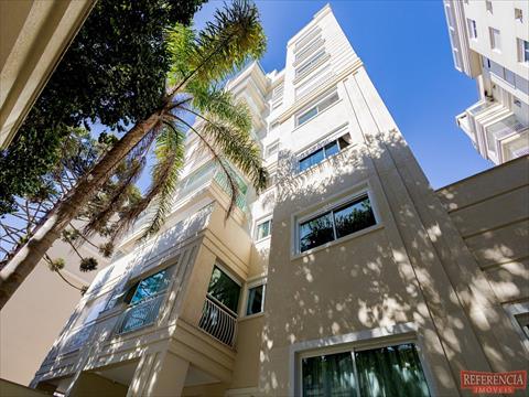 Cobertura para locacao no Juveve em Curitiba com 375m² por R$ 9.600,00