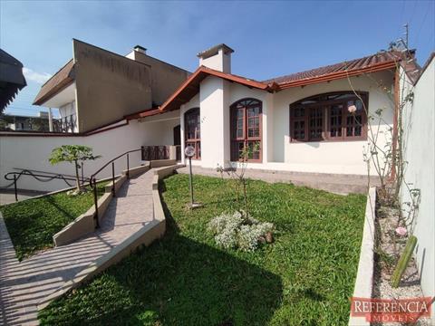 Casa Residencial para venda no Jardim das Americas em Curitiba com 408m² por R$ 1.150.000,00