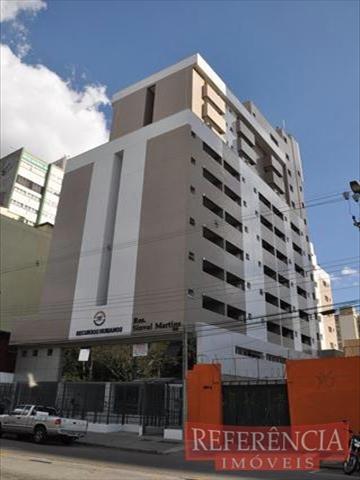 Kitinet para locacao no Centro em Curitiba com 66,12m² por R$ 2.580,00