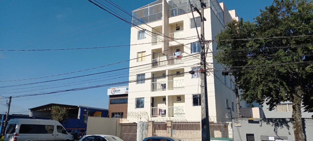 Apartamento para locacao no Boqueirao em Curitiba com 61m² por R$ 2.250,00