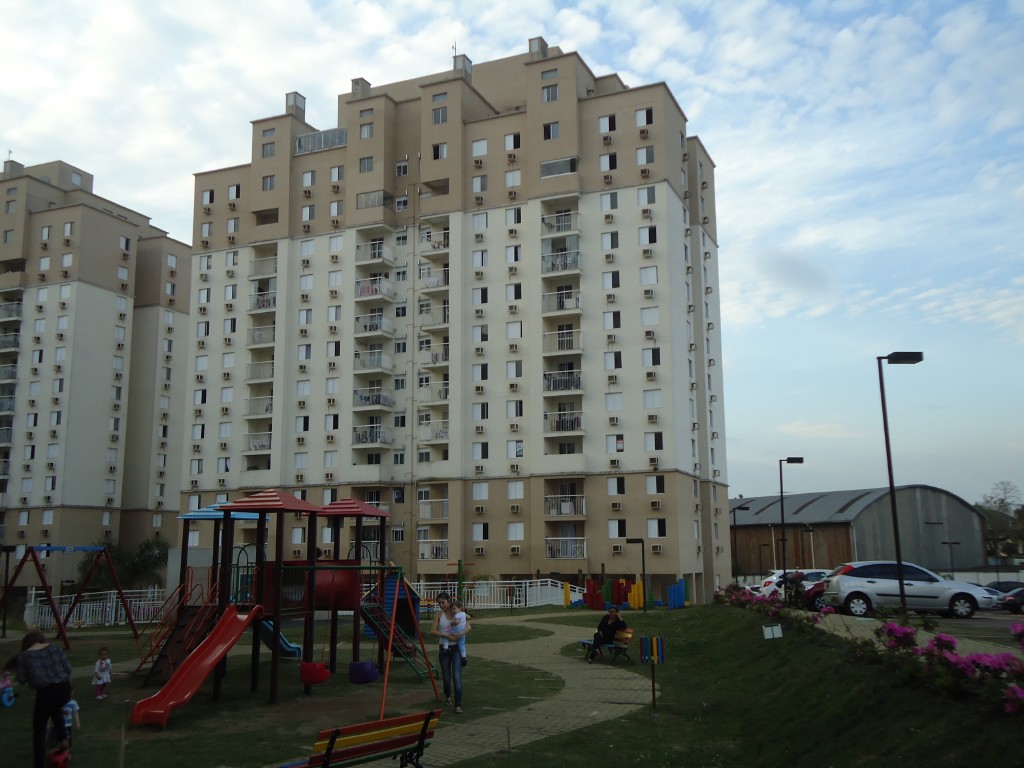 Apartamento para locacao no Xaxim em Curitiba com 120m² por R$ 2.500,00