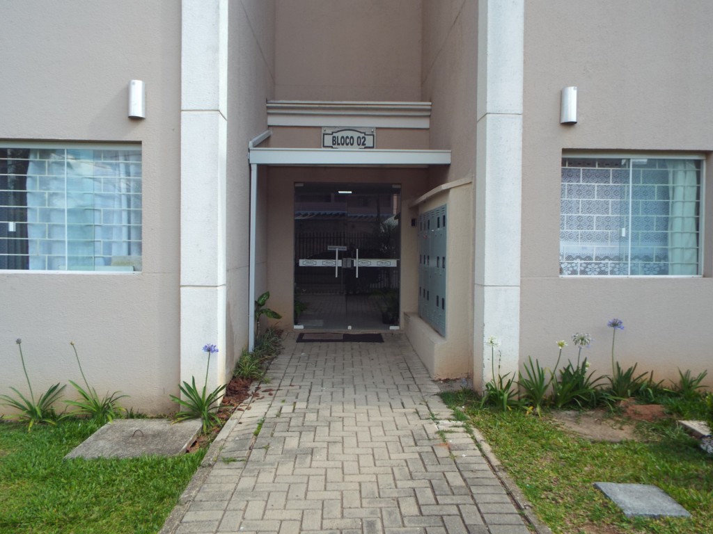 Apartamento para locacao no Boqueirao em Curitiba com 72m² por R$ 2.250,00