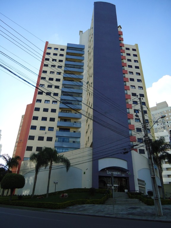 Apartamento para locacao no Cristo Rei em Curitiba com 138m² por R$ 4.125,00