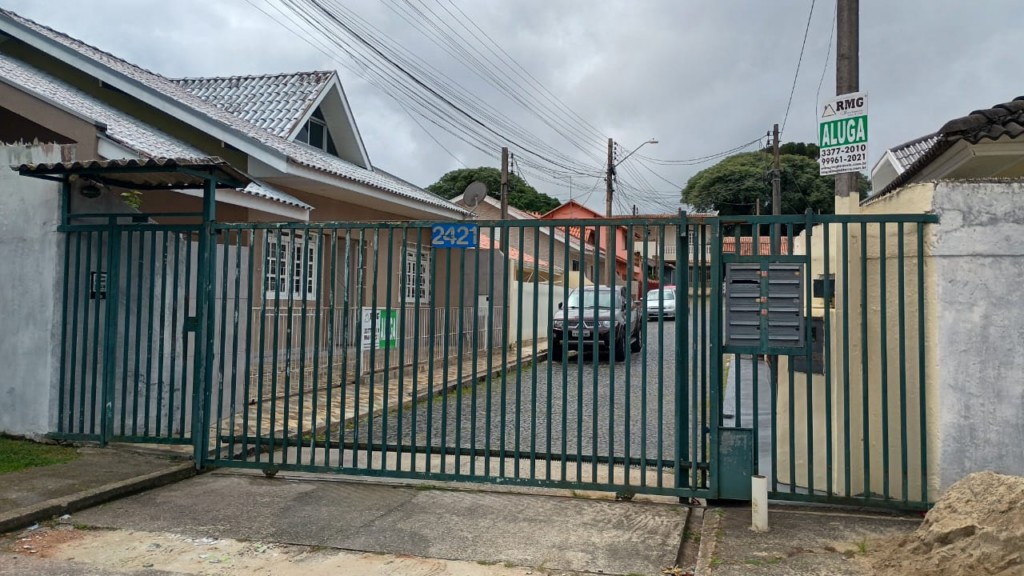 Casa Residencial para locacao no Boqueirao em Curitiba com 140m² por R$ 4.750,00