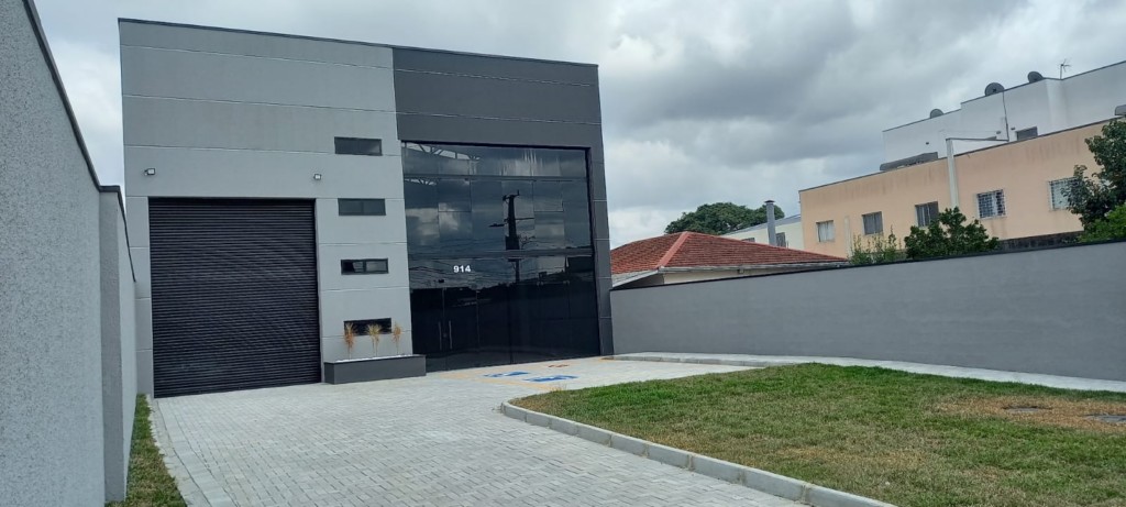 Barracão_galpão para locacao no Hauer em Curitiba com 360m² por R$ 17.500,00
