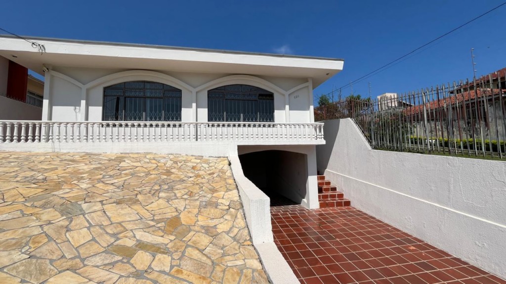 Casa Residencial para venda no Tingui em Curitiba com 600m² por R$ 1.400.000,00