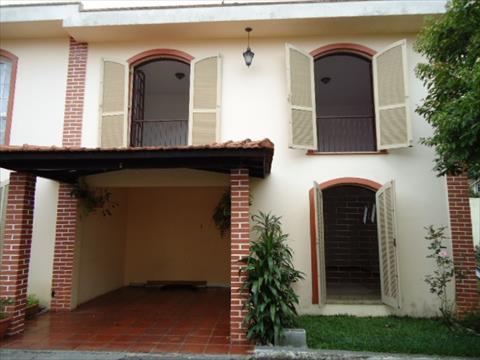 Sobrado para locacao no Boqueirao em Curitiba com 152m² por R$ 3.250,00