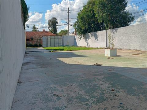 Terreno para locacao no Cidade Jardim em Sao Jose dos Pinhais com 600m² por R$ 2.250,00
