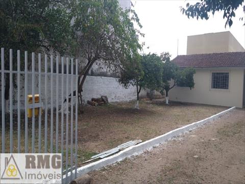 Casa Residencial para locacao no Uberaba em Curitiba com 64,26m² por R$ 2.250,00