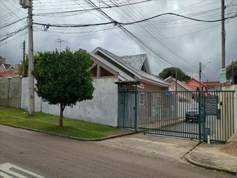 Casa Residencial para locacao no Boqueirao em Curitiba com 140m² por R$ 4.750,00