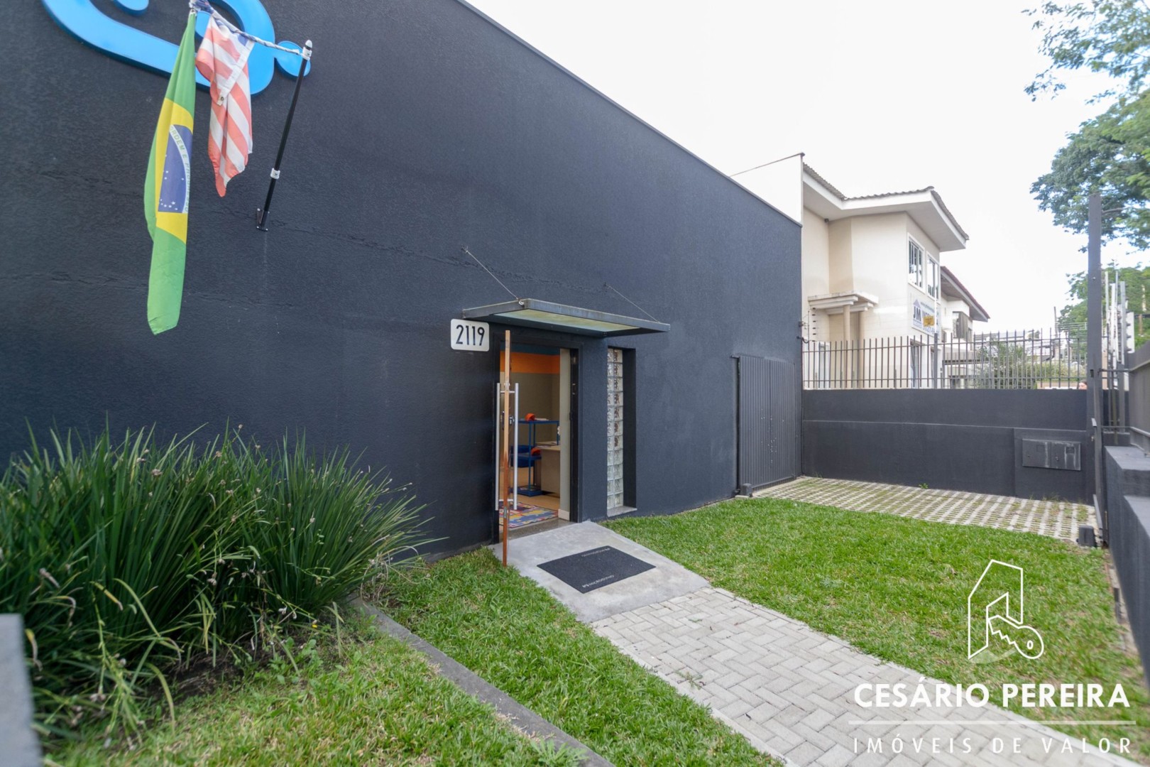 Sala/Conjunto Comercial para alugar em Batel, Curitiba — Portal Chave Fácil