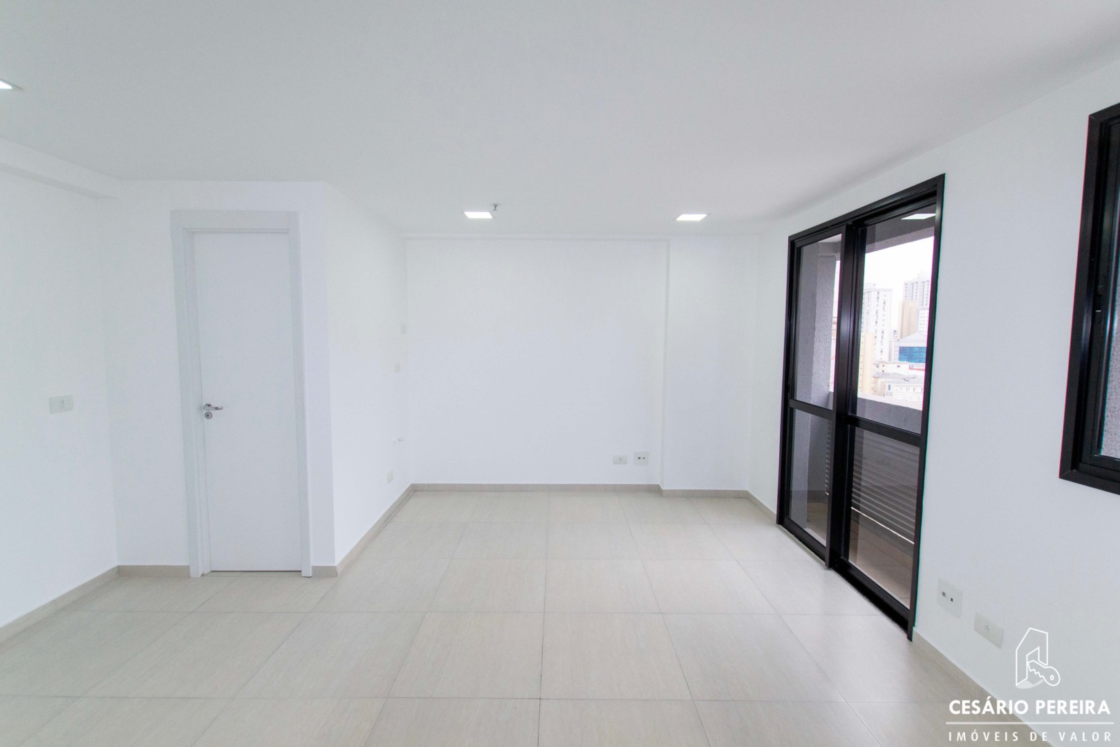 Sala/Conjunto Comercial à venda em Centro, Curitiba — Portal Chave Fácil