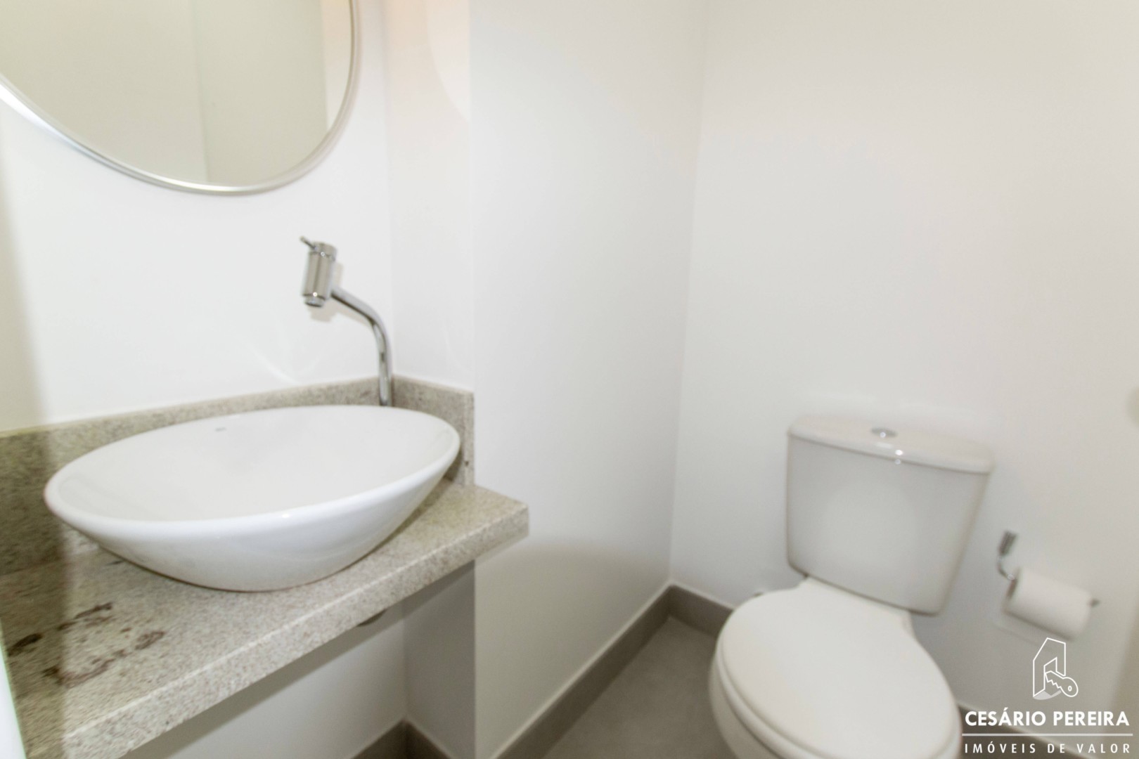 Sala/Conjunto Comercial à venda em Centro, Curitiba — Portal Chave Fácil
