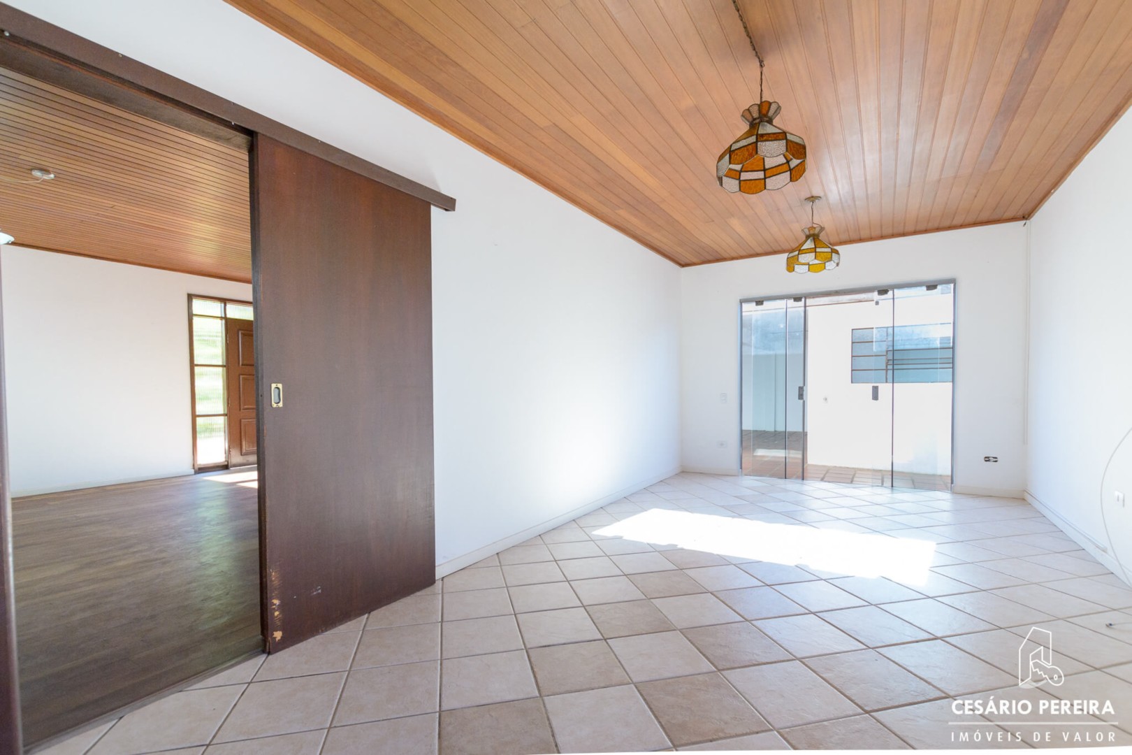 Sala/Conjunto Comercial à venda e para alugar em Seminario, Curitiba — Portal Chave Fácil