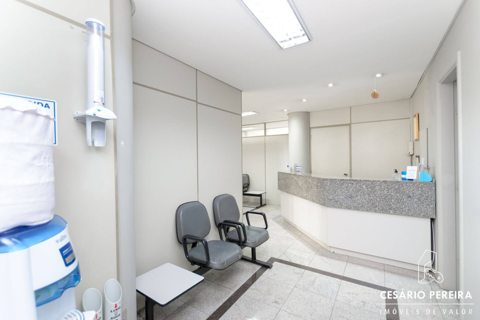 Sala/Conjunto Comercial à venda em Centro, Curitiba — Portal Chave Fácil