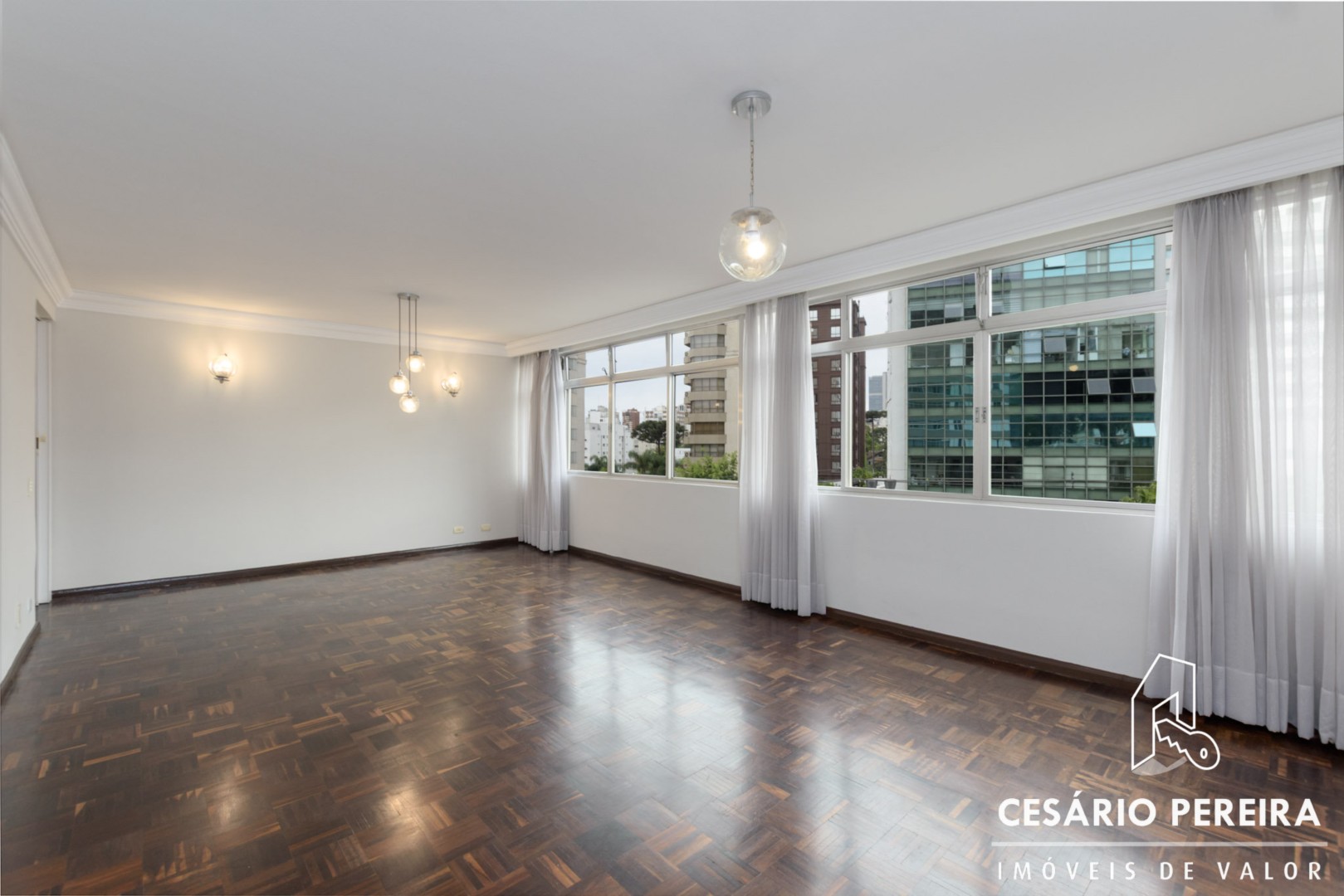 Apartamento para alugar em Batel, Curitiba — Portal Chave Fácil