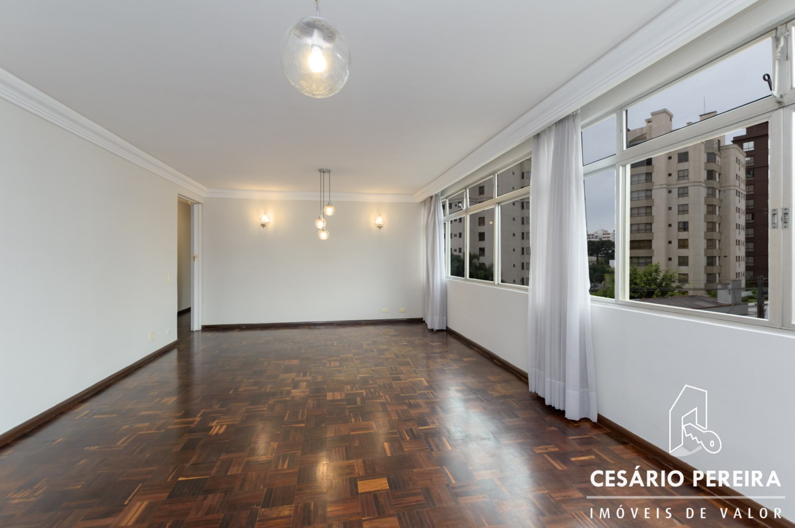 Apartamento para alugar em Batel, Curitiba — Portal Chave Fácil