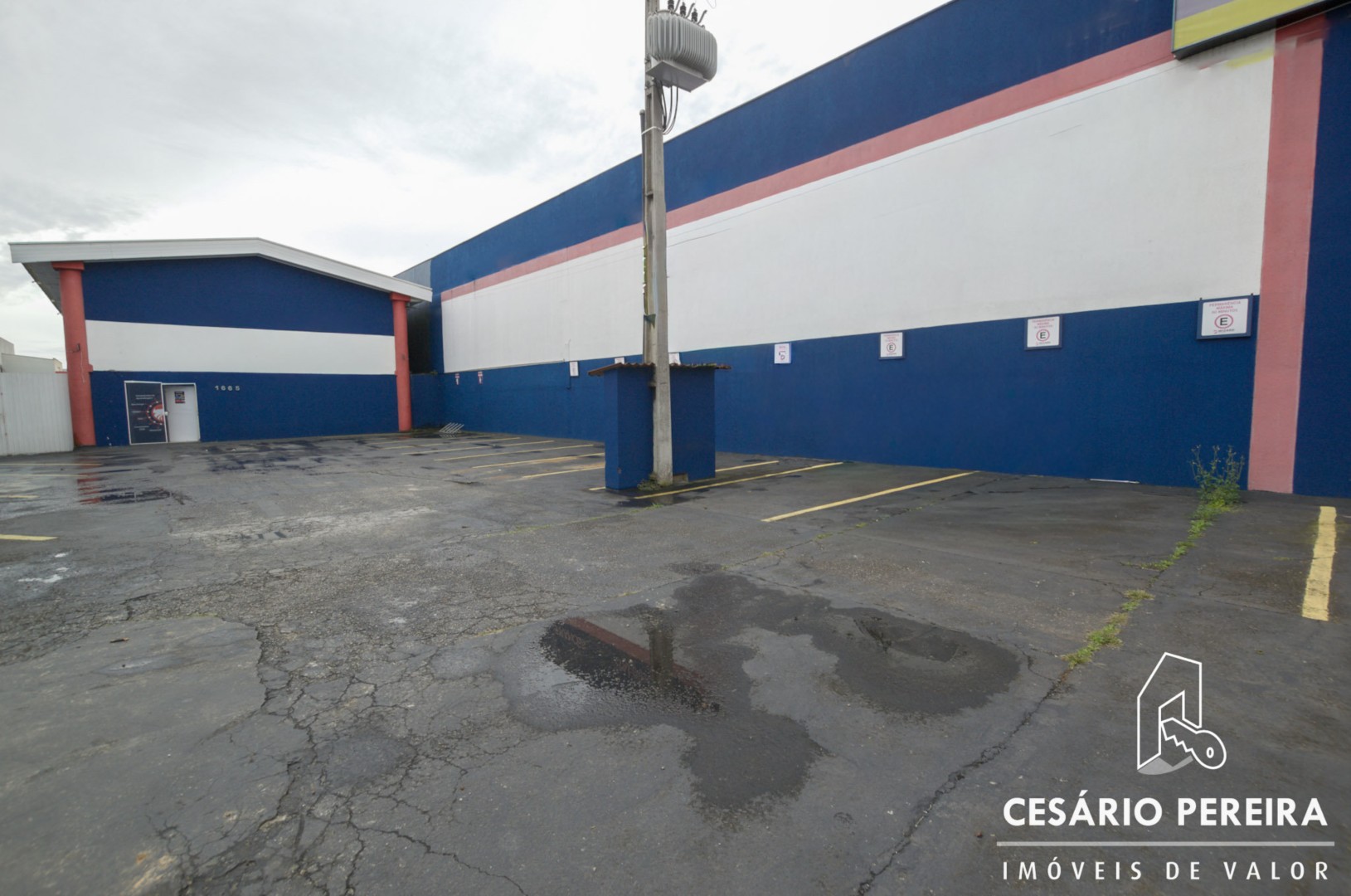Loja para alugar em Portao, Curitiba — Portal Chave Fácil