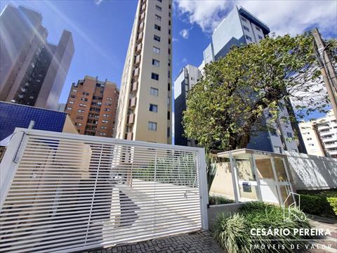 Apartamento para locacao no Bigorrilho em Curitiba com 50,76m² por R$ 2.222,23
