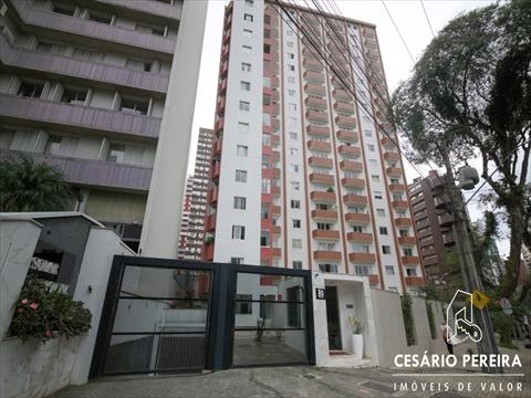 Apartamento para locacao no Batel em Curitiba com 72,44m² por R$ 3.111,12